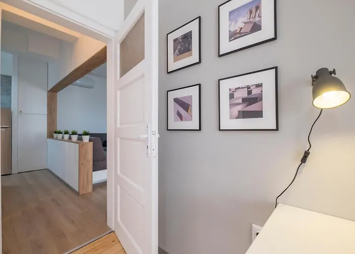 Appartamento Bluewaveplace - Stylish 2 Bedroom In Center Of Sofia