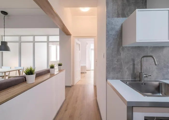 Bluewaveplace - Stylish 2 Bedroom In Center Of * Sofya